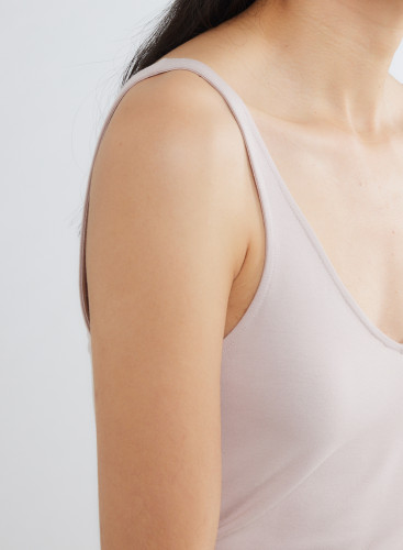 V-neck Tank Top in Viscose / Elastane