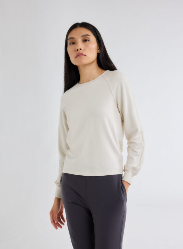 Long Sleeves Boat-neck T-shirt in Viscose / Elastane