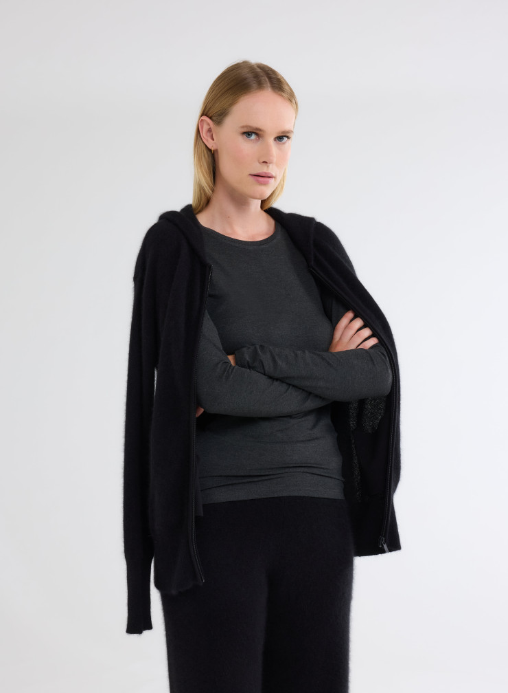 Long Sleeves Round neck T-shirt in Viscose / Elastane