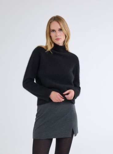 Sweater Long Sleeves High-neck in Raccoon wool / Polyamide