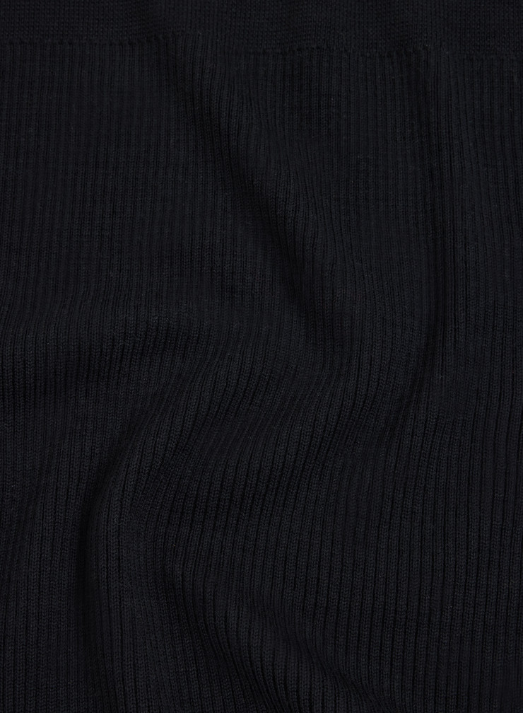 Sleeveless Sweater High-neck in Merino Wool