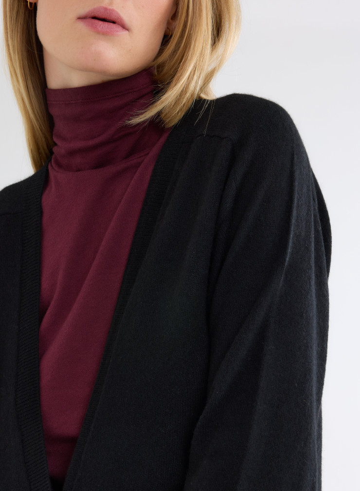 Long sleeves Cardigan V-neck in Cashmere