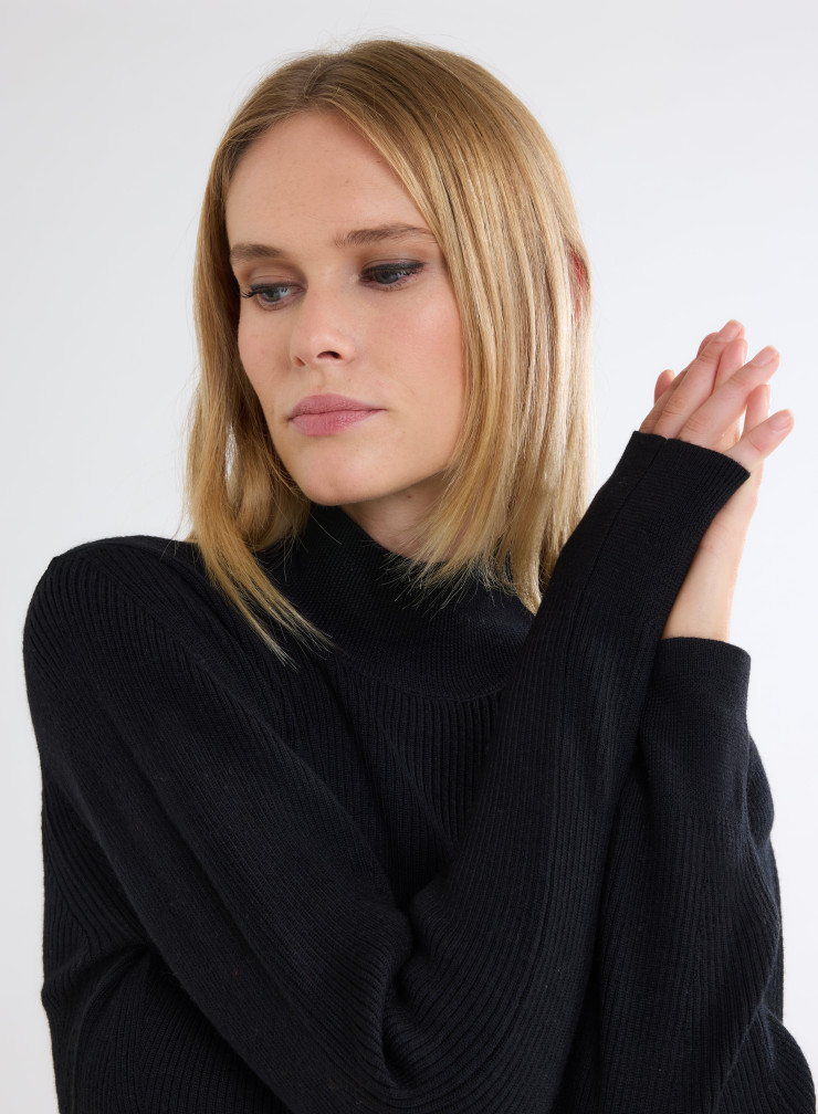 Elbow Sleeves Sweater High-neck in Merino Wool